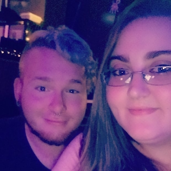 Meet your Posher, Derrick - Picture 1 of 1